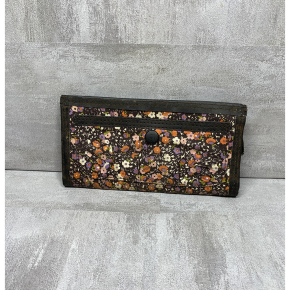 Billabong Wallet Womens One Size Brown Floral Zip Around Clutch Purple Lining - Picture 2 of 16